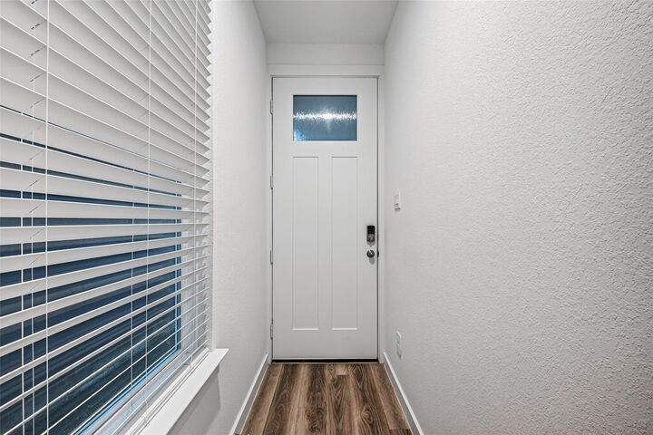 Property Photo:  2937 Amherst Meadow Lane  TX 77051 
