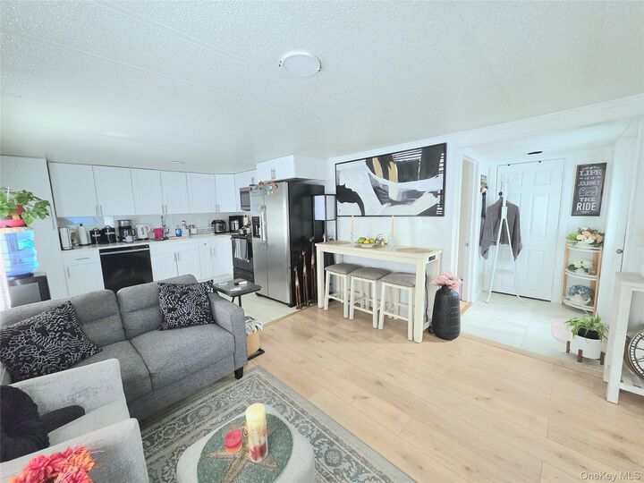 Property Photo: 525 Riverleigh Avenue 111 NY 11901