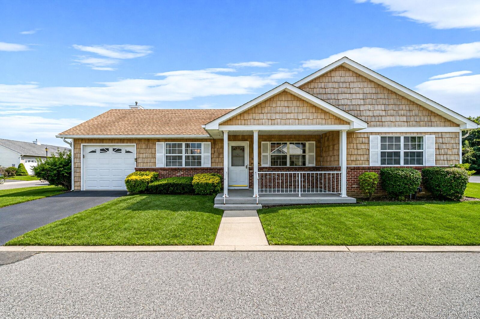 Property Photo:  18 Kathleen Drive  NY 11769 
