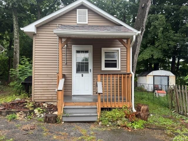 Property Photo:  1 Scotts Way 9  NY 10925 
