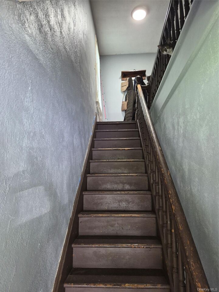 Property Photo: 120 Vineyard Avenue NY 12528