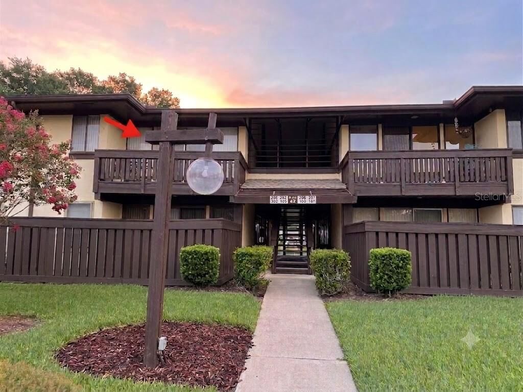 Property Photo: 42 Club House Drive 207 FL 32137