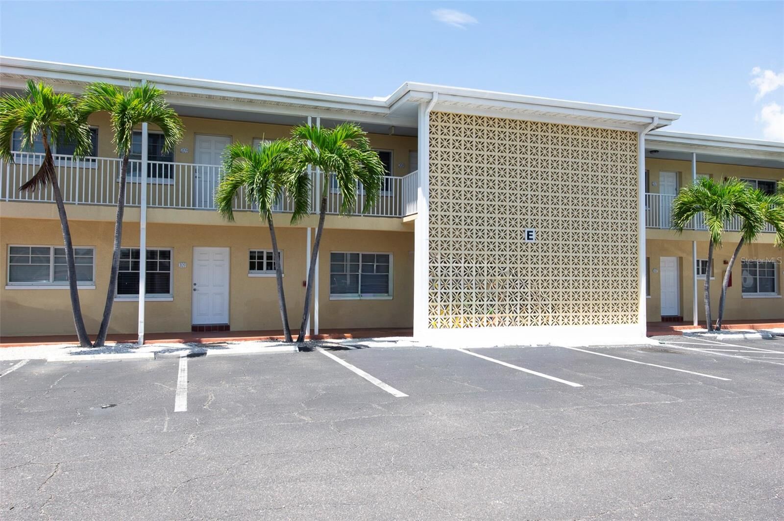 Property Photo:  19417 Gulf Boulevard E109  FL 33785 