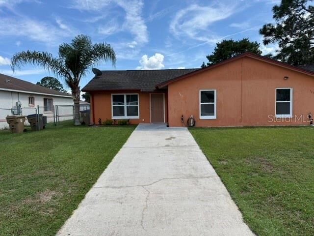 Property Photo:  787 Lucaya Drive 787  FL 34758 