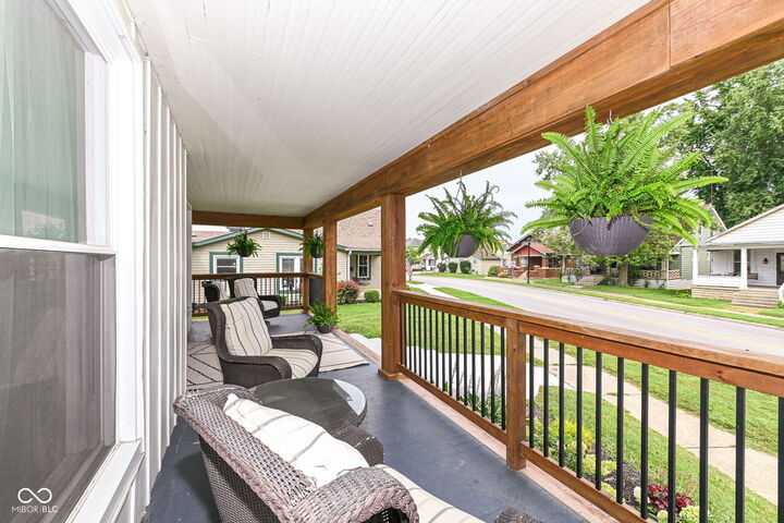 Property Photo:  232 E State Street  IN 46064 