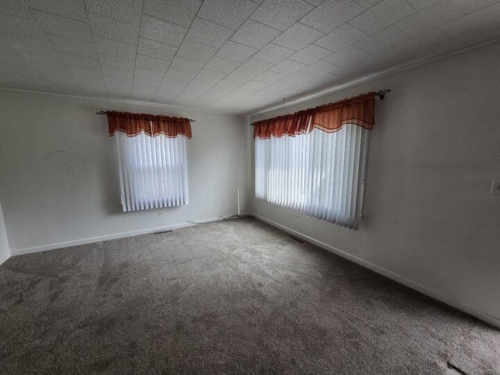 Property Photo: 10702 Cutler Street MI 49320