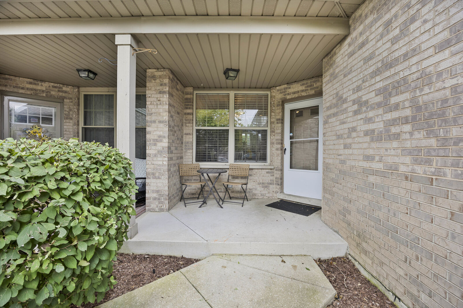 Property Photo: 9135 Mansfield Drive IL 60487