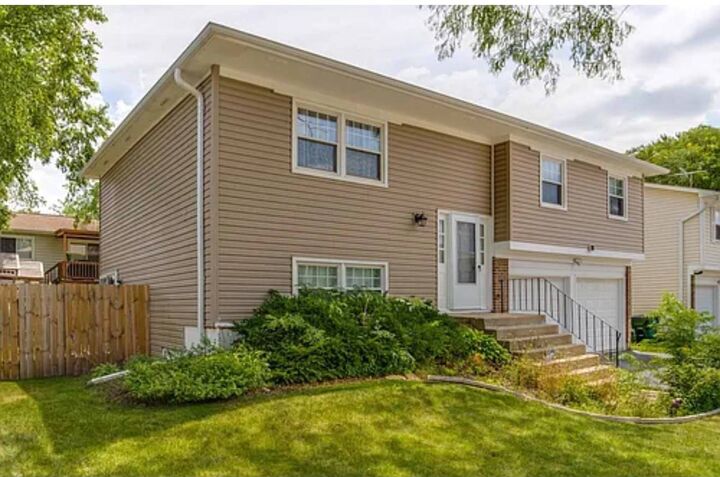 Property Photo: 4625 Huntington Boulevard IL 60192