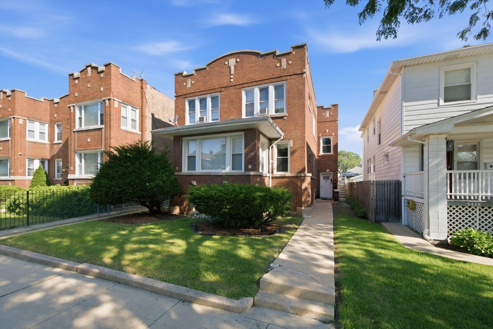 Property Photo: 5432 W Potomac Avenue IL 60651
