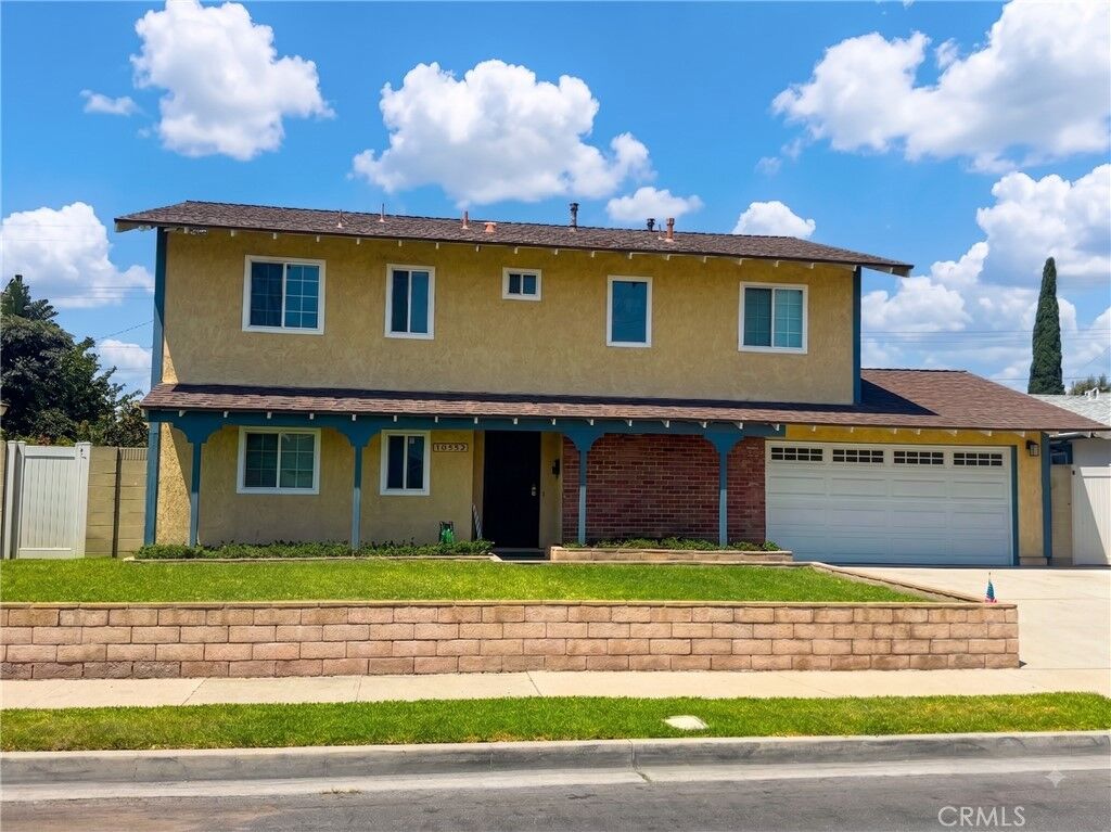 Property Photo: 10221 Julie Beth Street CA 90630