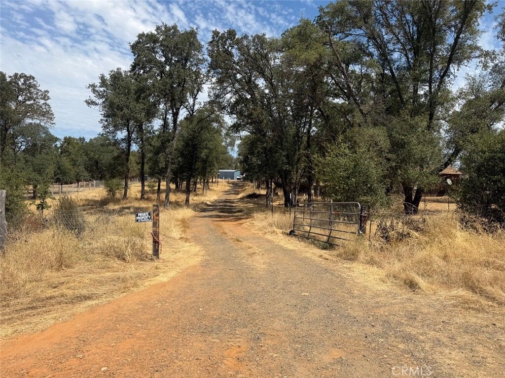 Property Photo:  2771 Pinecrest  CA 95966 