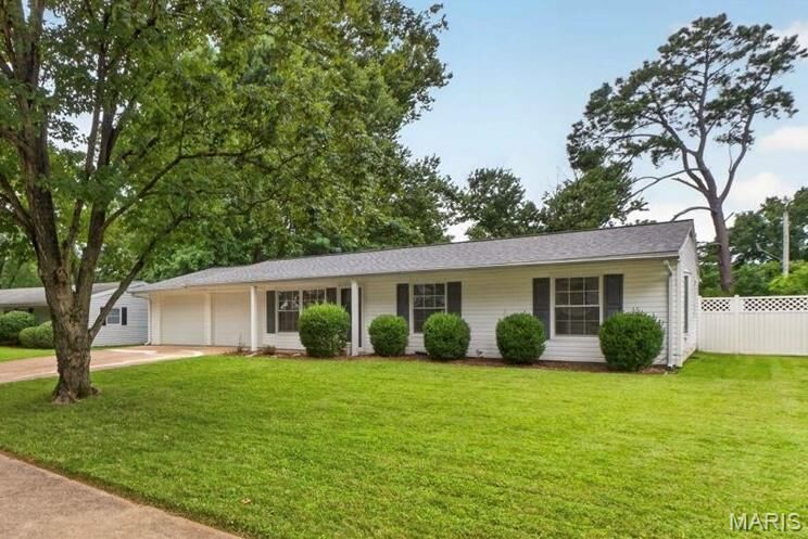 Property Photo:  309 Spring Meadows Drive  MO 63011 