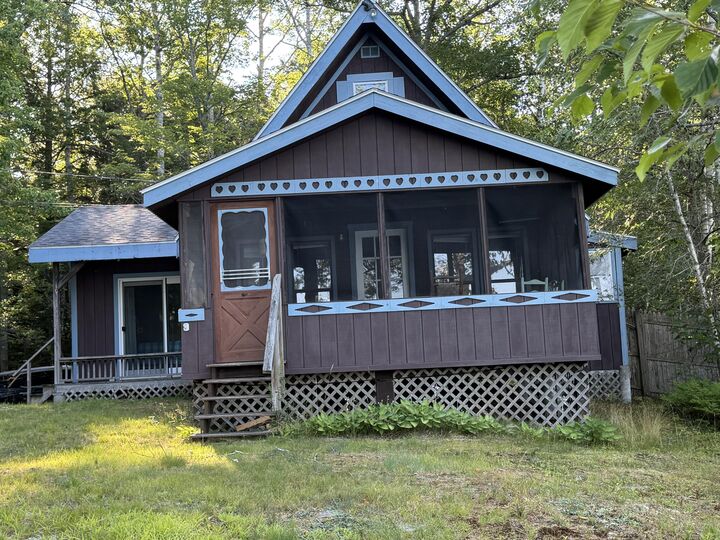 Property Photo:  137 Cunningham Way  ME 04605 