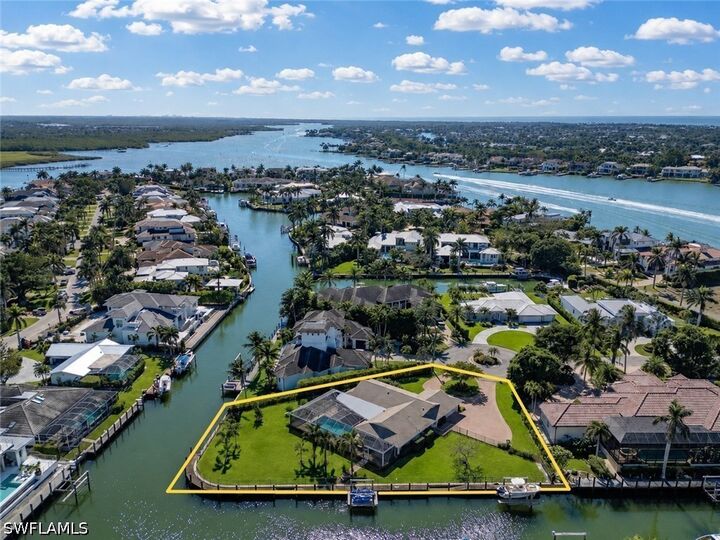 Property Photo: 2185 Trout Court FL 34102