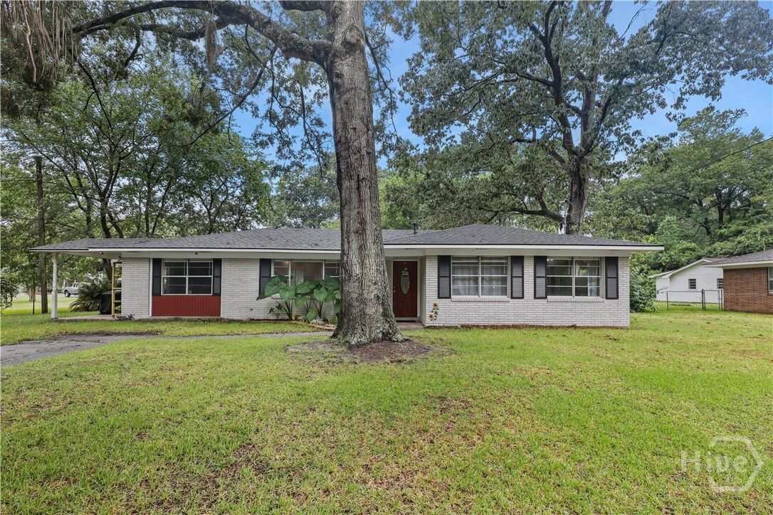 Property Photo: 213 Newton Avenue GA 31322