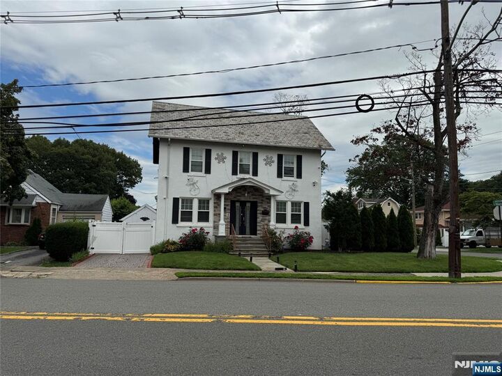Property Photo:  133 S Prospect Avenue  NJ 07621 