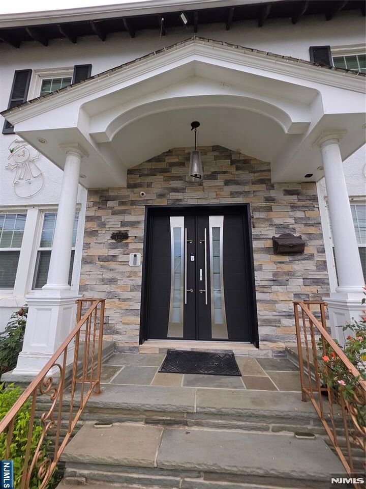 Property Photo:  133 S Prospect Avenue  NJ 07621 