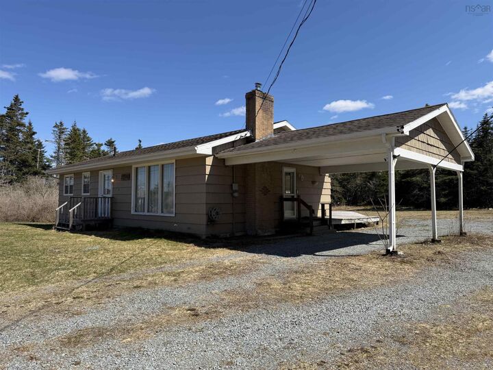 Property Photo: 23596 Highway 7 NS B0J 3B0