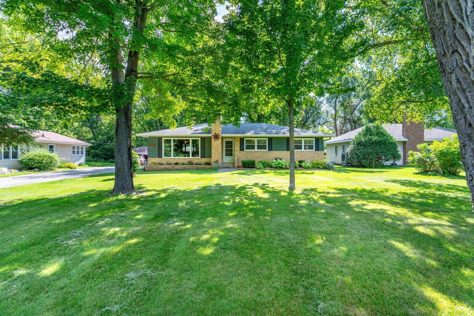 Property Photo:  524 Guttenberg Heights  MN 56537 