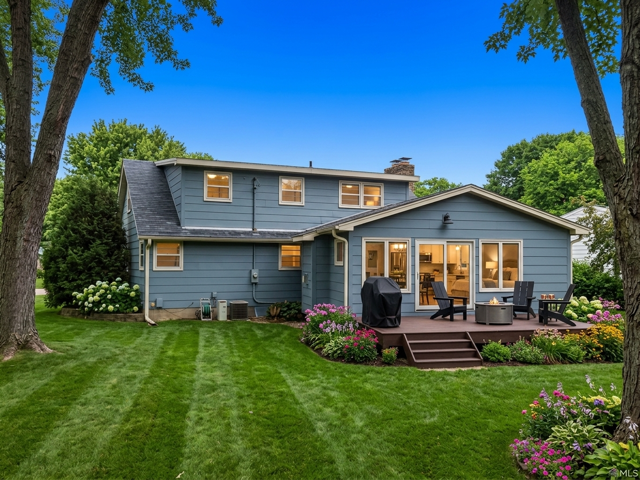 Property Photo:  12810 Lone Oak Drive  MN 55305 