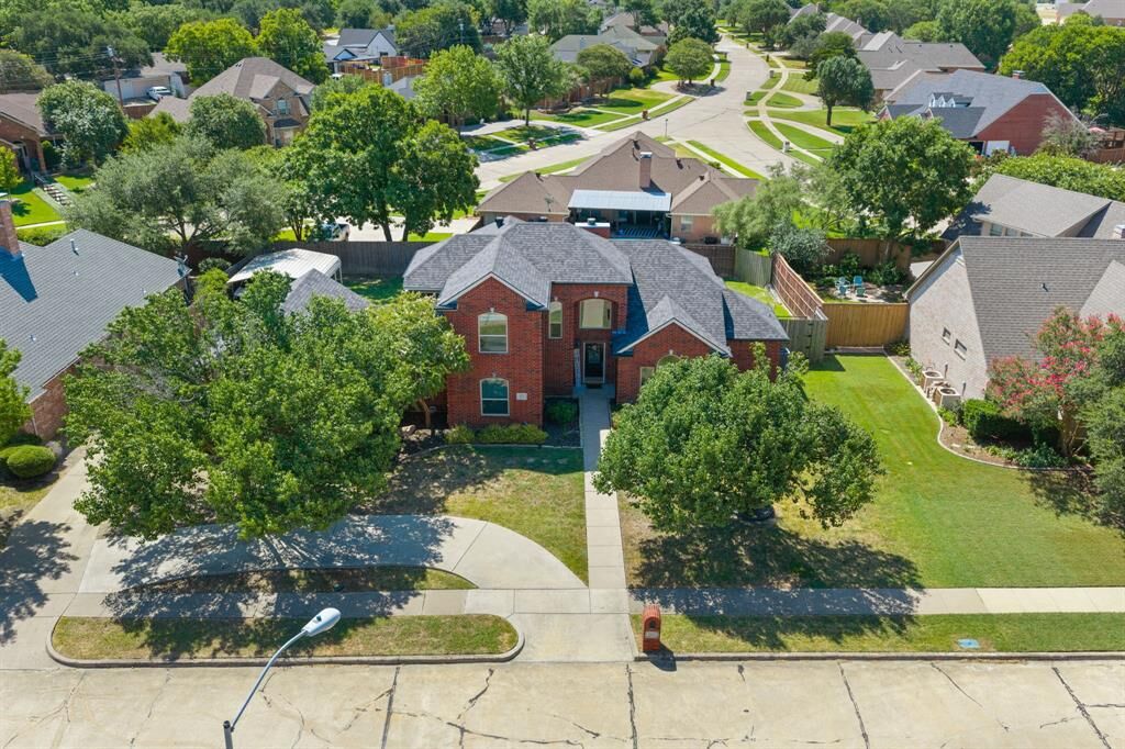 Property Photo:  1907 Clearview Drive  TX 75119 