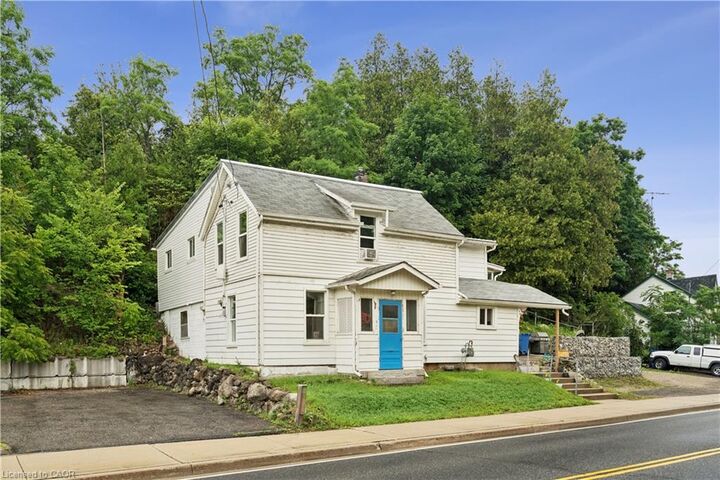Property Photo:  286 Main Street S  ON N0B 2K0 