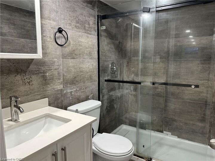 Property Photo:  80 Glen Road Lower  ON N2M 3E8 