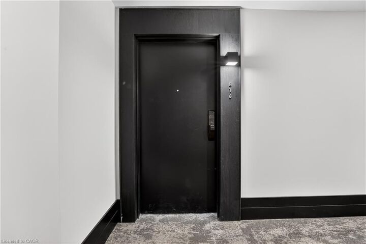 Property Photo:  461 Green Road 816  ON L8E 0L5 