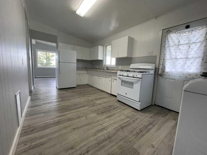 Property Photo:  5308 57 Street 123  AB T9V 2A3 
