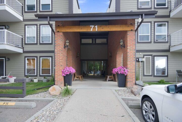 Photo de la propriété:  71 Cosgrove Crescent 305  AB T4P 2Z6 