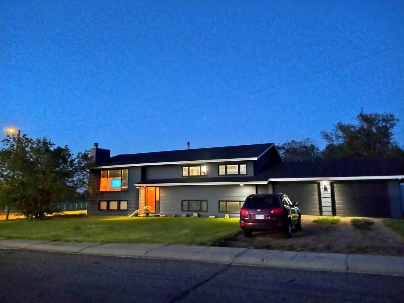Property Photo:  5118 Alexander Avenue  AB T0C 1C0 