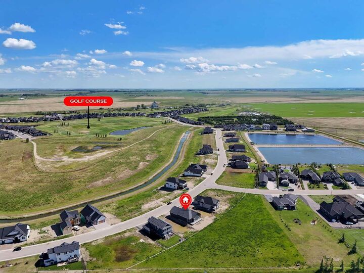 Property Photo:  282 Muirfield Crescent  AB T0J 1Y1 