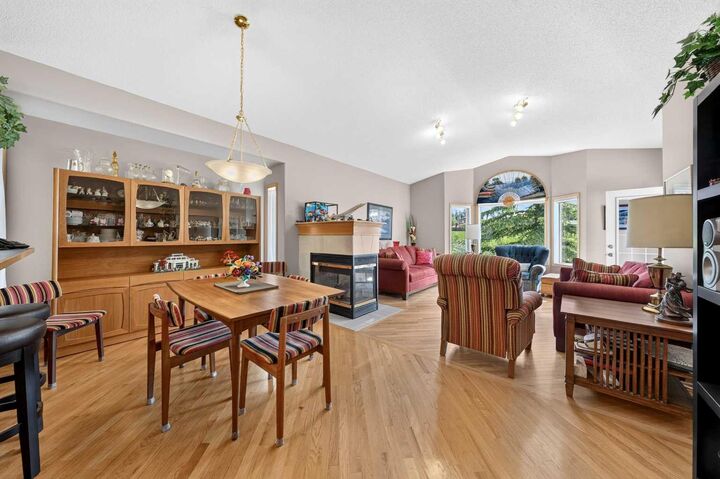 Property Photo: 37 Scimitar Heath NW AB T3L 2E1