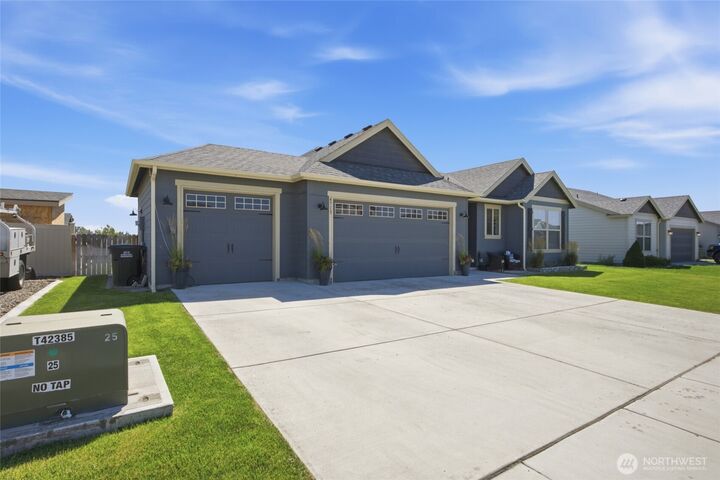 Property Photo: 4713 W Wren WA 98837
