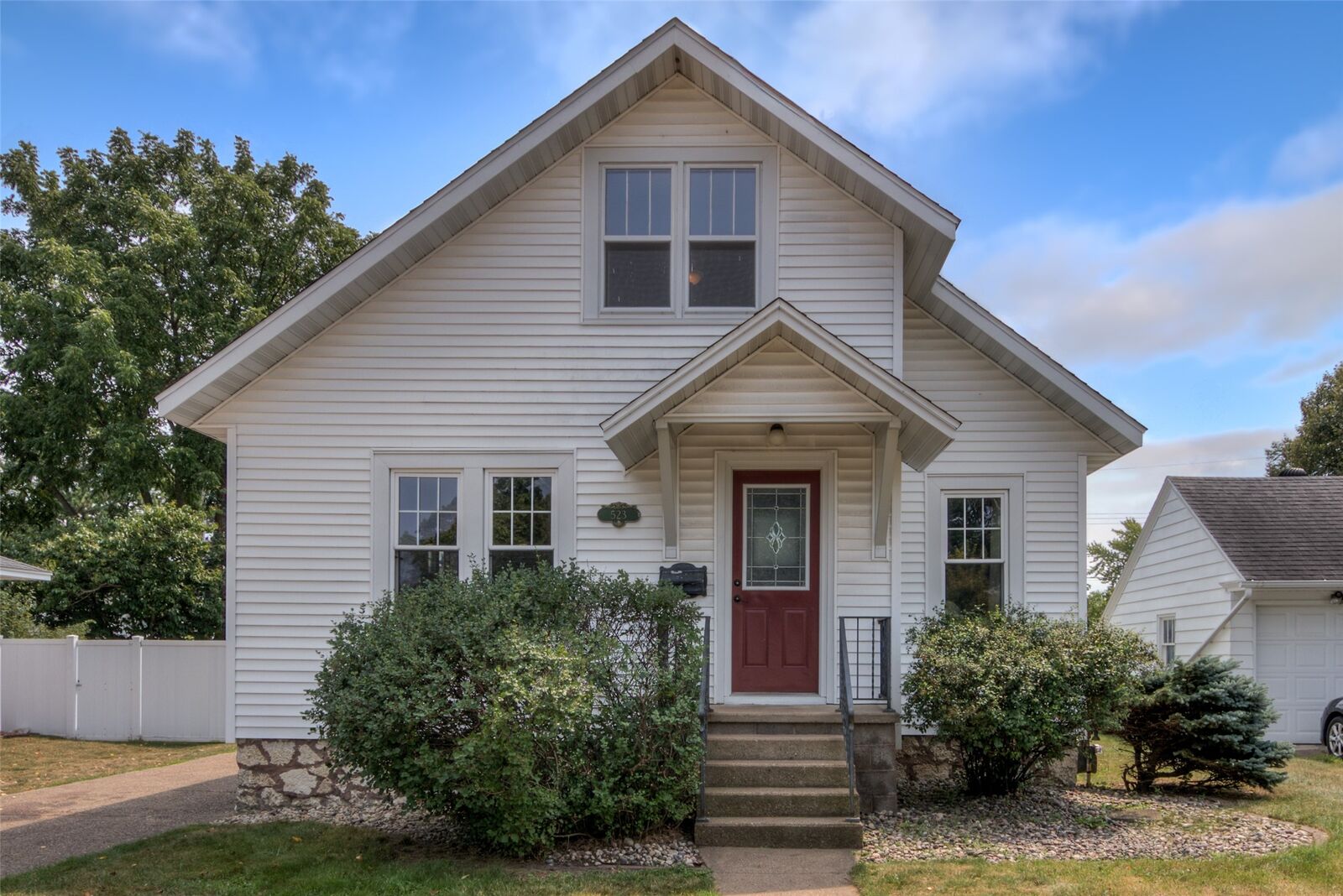Property Photo:  523 W Elm Street  WI 54729 