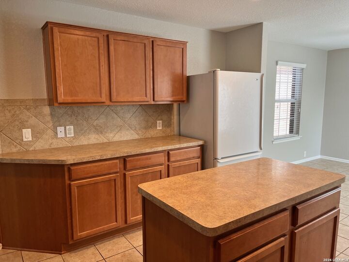 Property Photo: 3613 Storm Rdg TX 78108