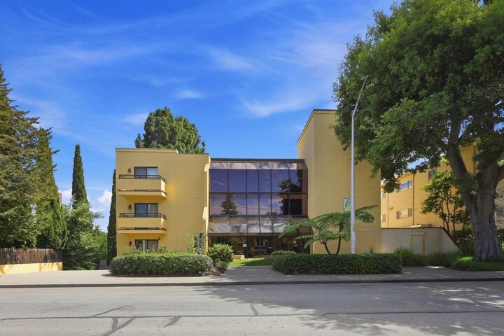 Property Photo: 324 Catalpa Street 111 CA 94401