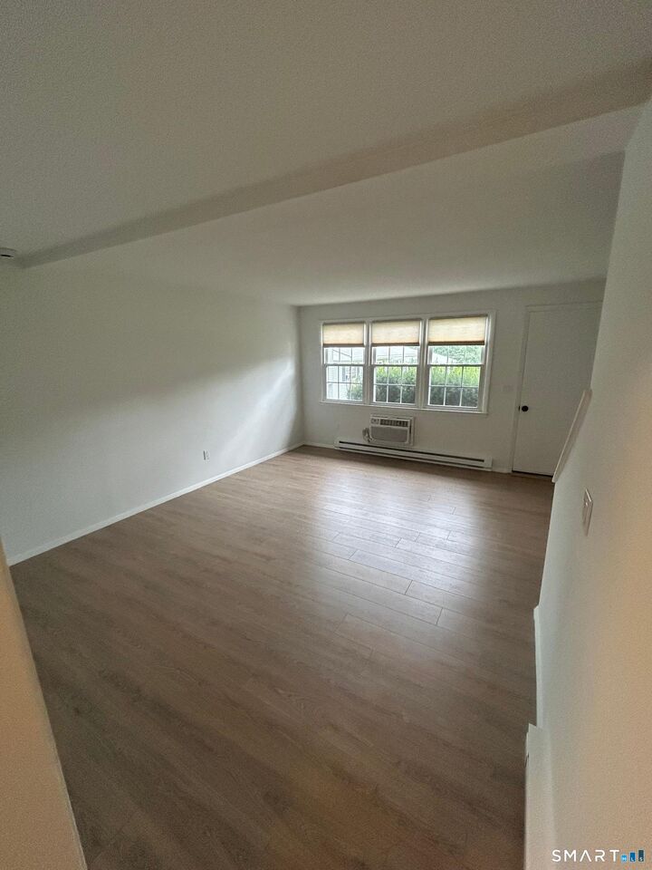 Property Photo:  617 Millville Avenue 8-1  CT 06770 