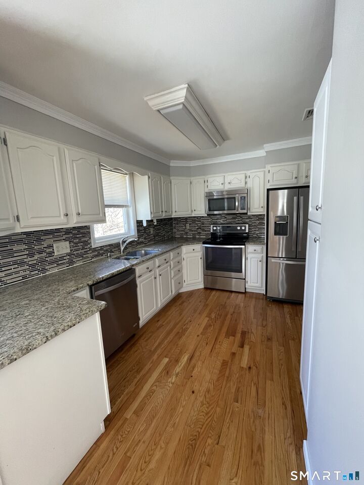 Property Photo: 26 Tamarack Circle CT 06611
