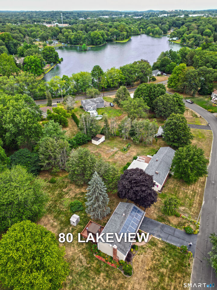 Property Photo:  30 Lakeview Drive  CT 06460 