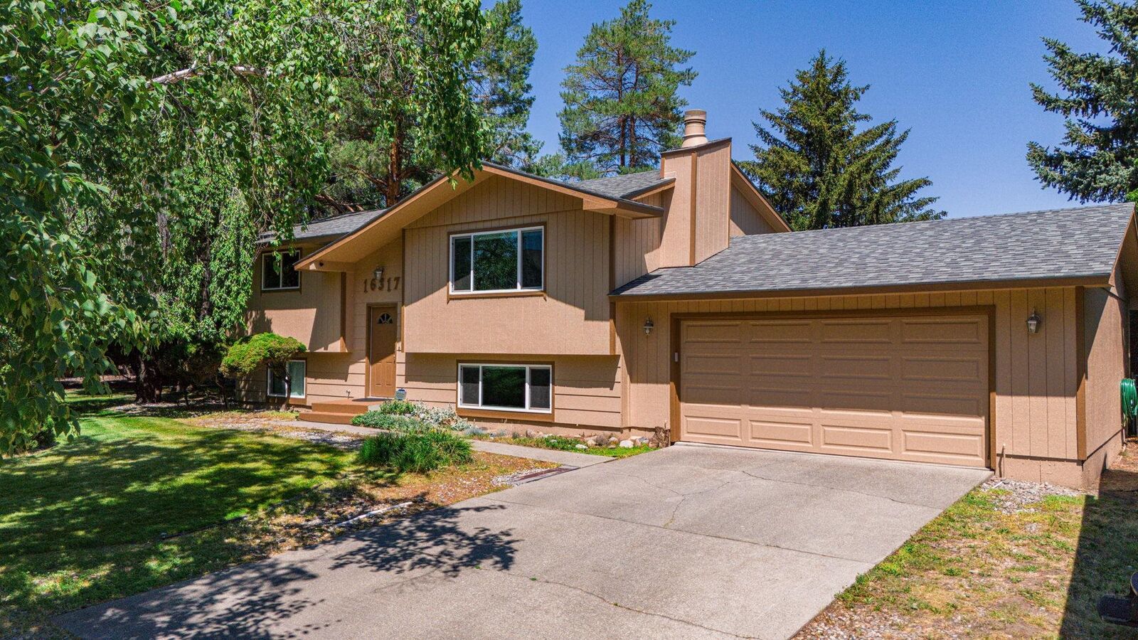 Property Photo:  16317 E 16th Ave  WA 99037 