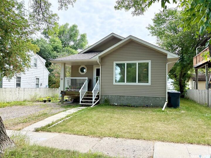 Property Photo: 75 Agricultural Avenue SK S3N 1S2