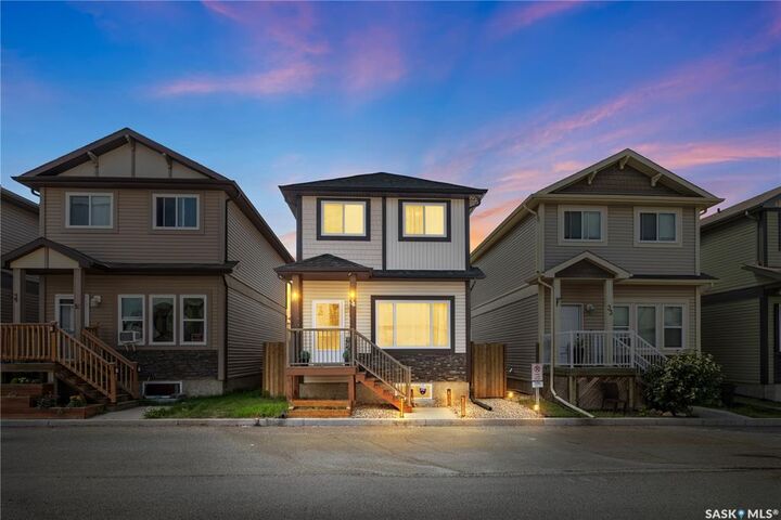 235 Rosewood Boulevard E 34 — photo 1
