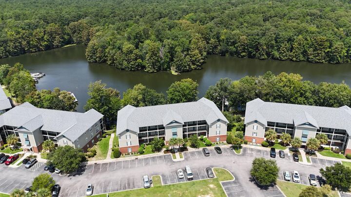Property Photo: 306 Trillium Court SC 29142
