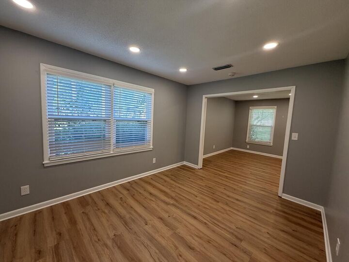 Property Photo: 610 Collingswood Drive AL 36301