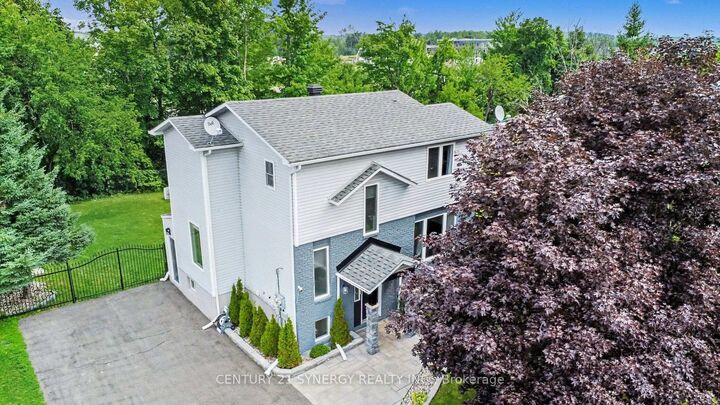 Property Photo: 436 Yves Street ON K4K 1E9