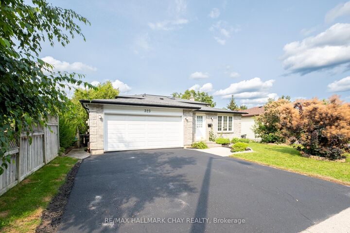 Property Photo:  323 Sunnidale Road  ON L4N 5R1 