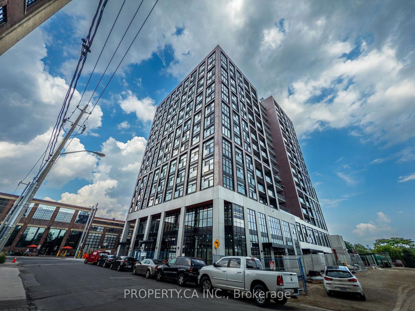 Property Photo:  181 Sterling Road 1408  ON M6R 2B2 