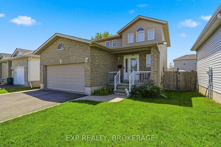 Property Photo:  1489 Birchwood Drive  ON K7P 3H4 