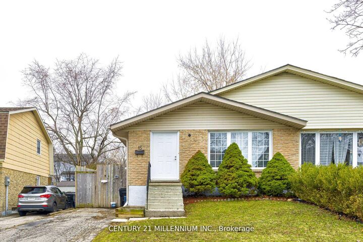 Property Photo:  15 Northview Heights Drive  ON N1R 6Z9 